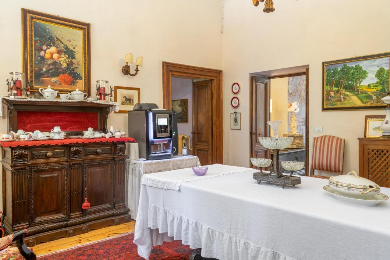 פרוג'ה Country House Villa Poggiolo מראה חיצוני תמונה