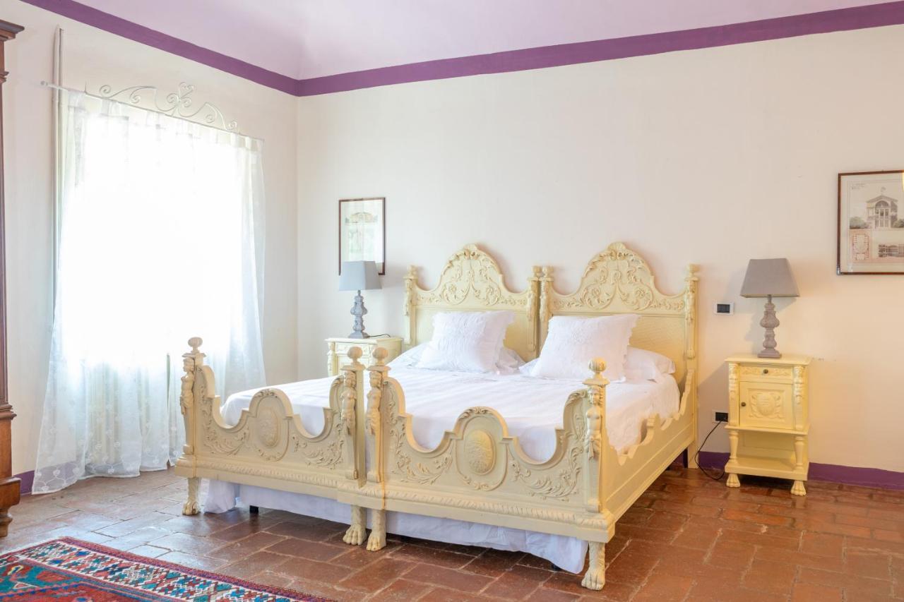 פרוג'ה Country House Villa Poggiolo מראה חיצוני תמונה