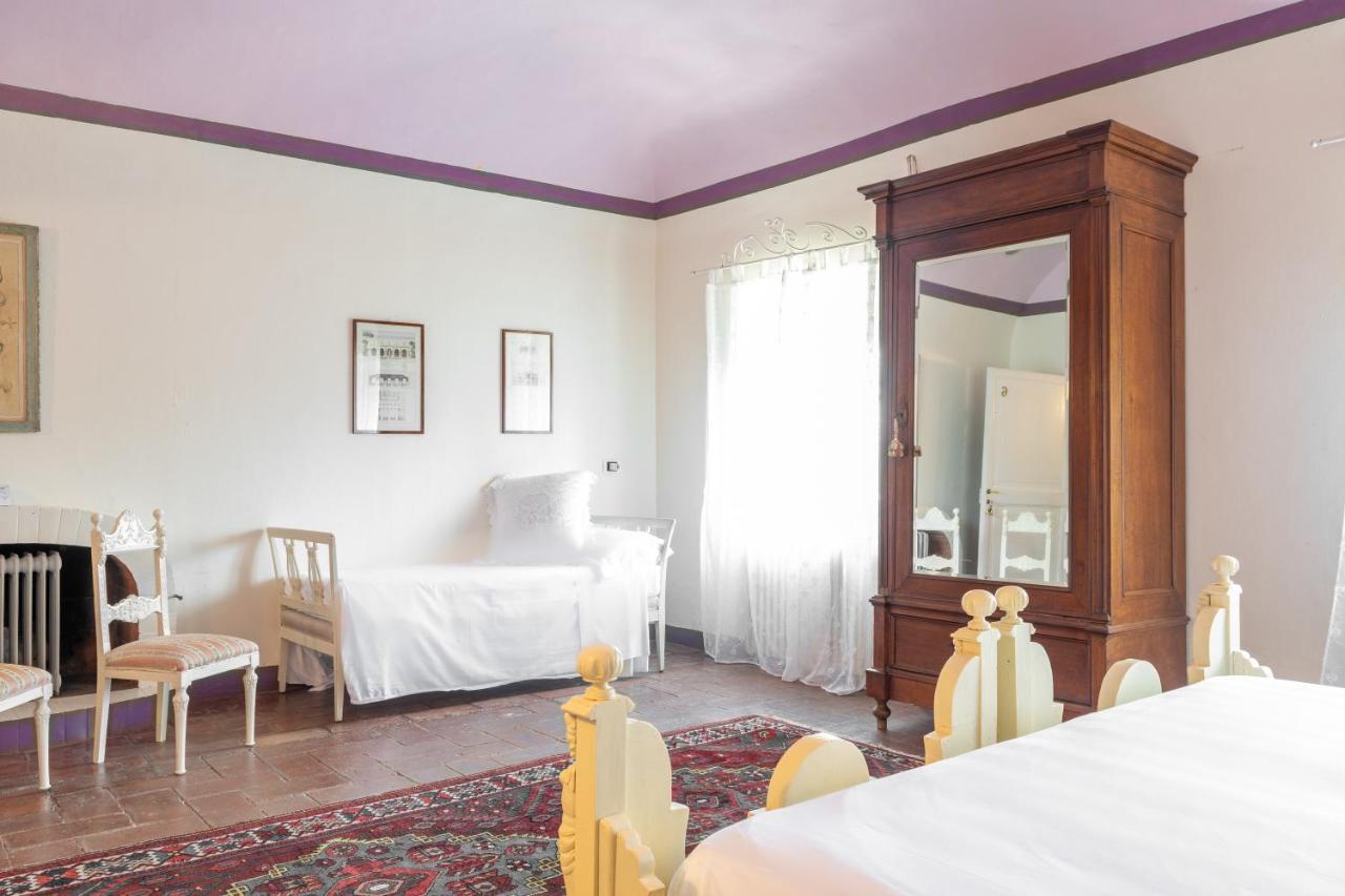 פרוג'ה Country House Villa Poggiolo מראה חיצוני תמונה