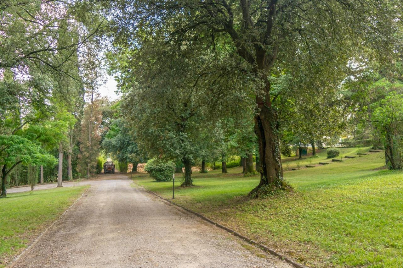 פרוג'ה Country House Villa Poggiolo מראה חיצוני תמונה